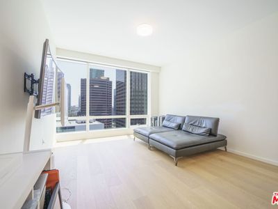 877 Francisco St APT 1208