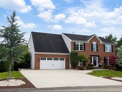 576 Rosewood St