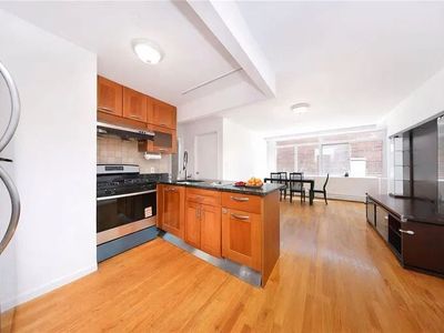 81-06 Baxter Ave #2B