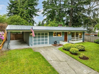 19543 Meridian Avenue N