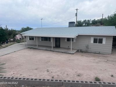 442 E Silverwood Ln