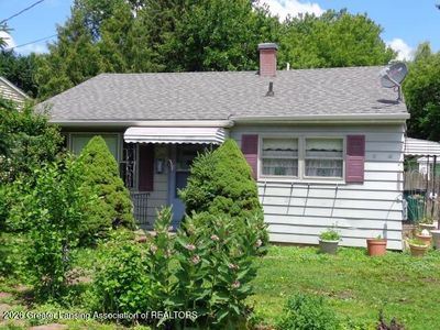 216 W Jolly Rd