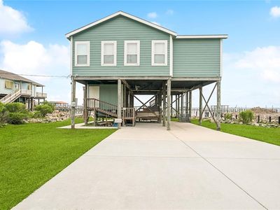 271 Lakeview Dr