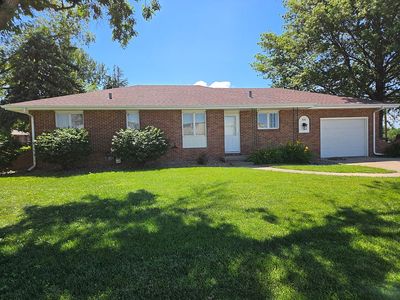 720 Apache Dr