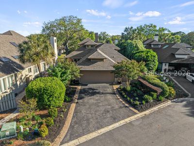 6 Princeton Cir