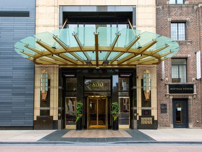 800 N Michigan Ave APT 5901