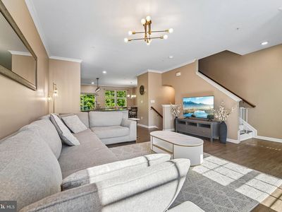 5733 Nicken Ct