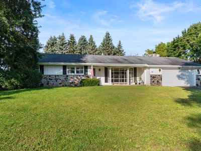 4607 Hillcrest PARKWAY