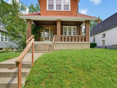 3918 Delmar Ave