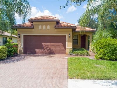5211 Ciatto WAY