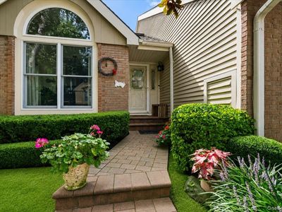 53 Willow Ridge Drive