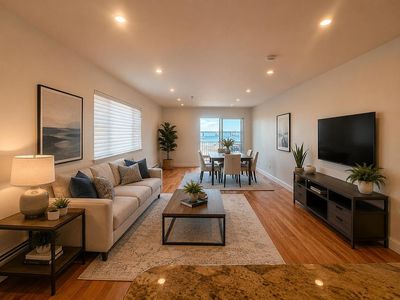 24 Pennyfield Ave APT 2C