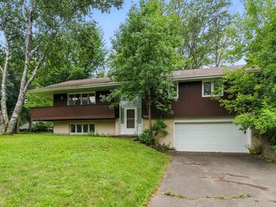 Property at 7690 Heritage Rd, Eden Prairie, MN