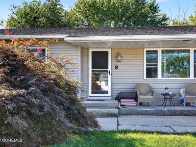 8 Steven Place