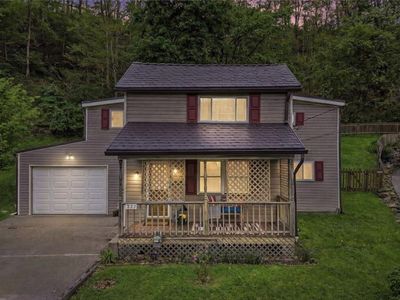 225 Camp Horne Rd