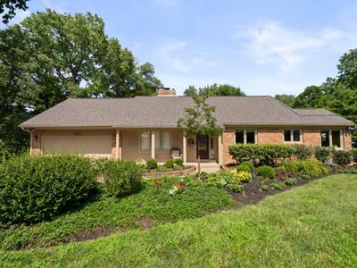 1360 Portage Dr
