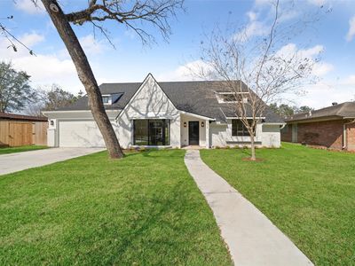 12838 Butterfly Ln