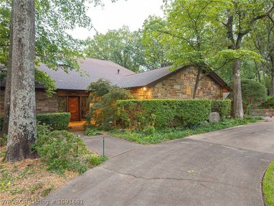 8301 Mile Tree Dr