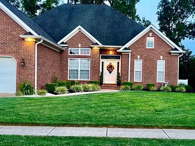 2828 Palisades Ct