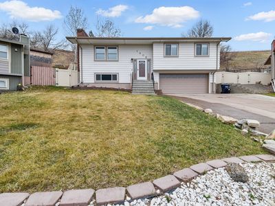1406 3rd West Hill Dr