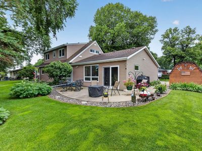1112 Pine Tree Blvd