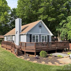 2050 16th Avenue Pl SW