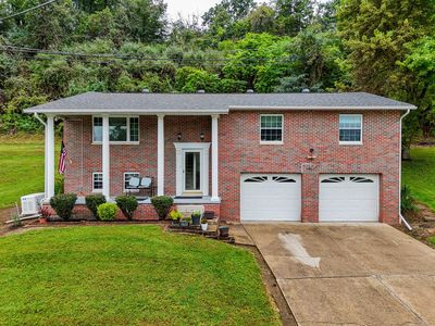 3788 Green Valley Rd