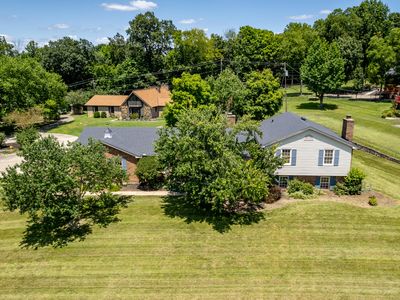 436 White Oak Dr