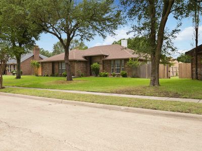 1403 Baker Dr