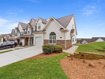 2024 Hoods Fort Cir NW
