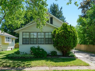 812 Washburn Ave