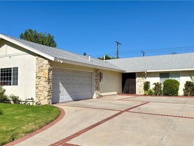 Property at 9621 Jumilla Ave, Chatsworth, CA