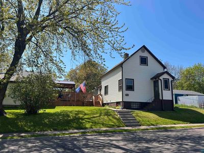 427 N 63rd Ave W