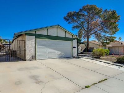 7142 Parasol Ln