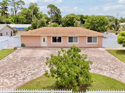 Property at 2488 Pineway Drive, West Palm Beach, FL