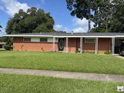 3301 Robinhood Ln
