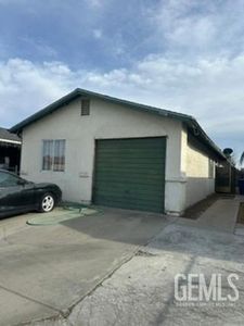 1116 Alila Ave