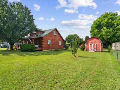 325 Classic Ln