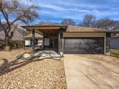 2404 Monarch Dr