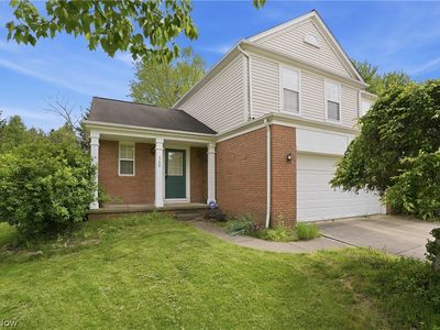 560 Canterbury Ln
