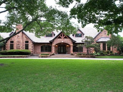 217 Sunray Ln