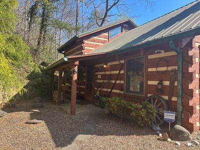 218 Freedom Ln
