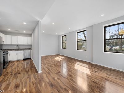 54 W Cherry St #106