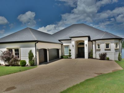 228 McDonald Loop