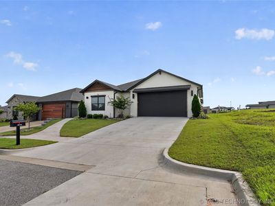 Property at 2042 E 130th St S, Jenks, OK