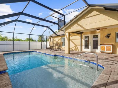 7106 Parnell Ter