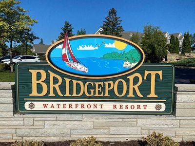 50 W Larch St UNIT 104