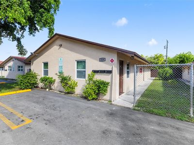 229 NW 12th Court