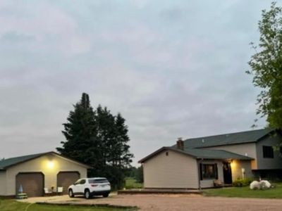 741 E Thirteen Mile Rd