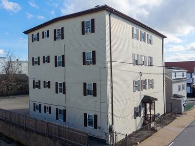 144 Choate St